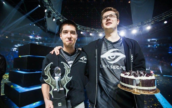 insani： ＂随着exit进入他现在的角色，他比我见过的任何时候都要好＂