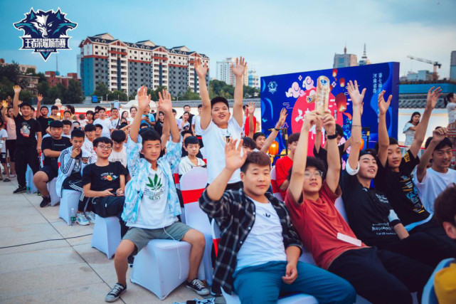 Falcons , FaZe, aurora , 和 FURIA Esports 距离 FISSURE Playground 2 资格赛仅一步之遥